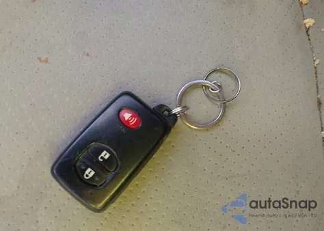 2012 Toyota Prius Two из США, поврежденный, VIN JTDKN3DU5C1537034